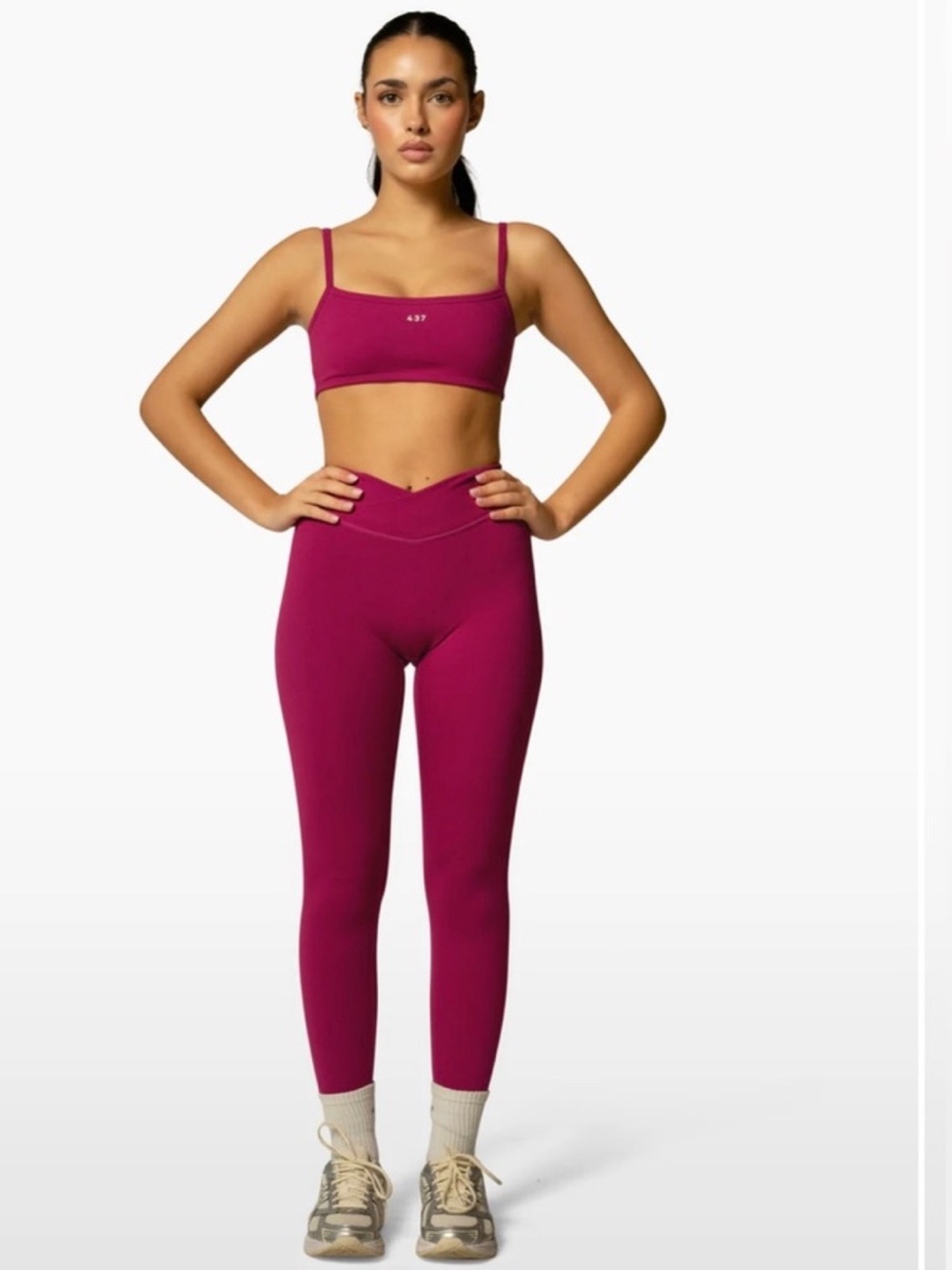 437 Seamless Butt Scrunch Cross Over Burgandy Leggings